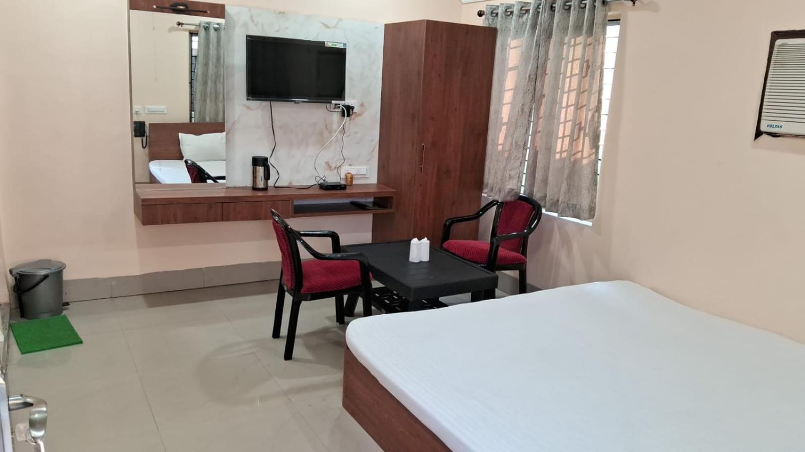 New Mouchak Hotel & Resorts Tajpur Bagian luar foto